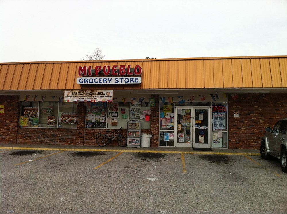 Don't be confused by the other Mi Pueblo stores further west on Beach