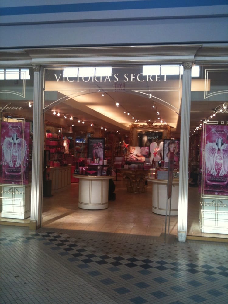 Victoria’s Secret Stores Lingerie 90 Elm St, Enfield, CT Phone