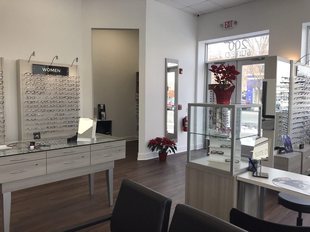 Parkway Eye Care Center - 10 Photos - Optometrists - 50 ...