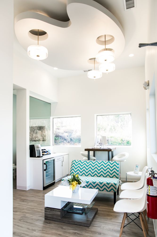 image of business Twin Leaf Dentistry-Apex
