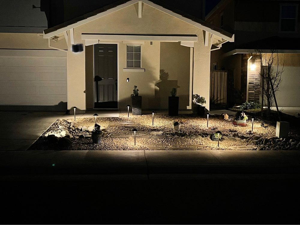California Landscaping & Design