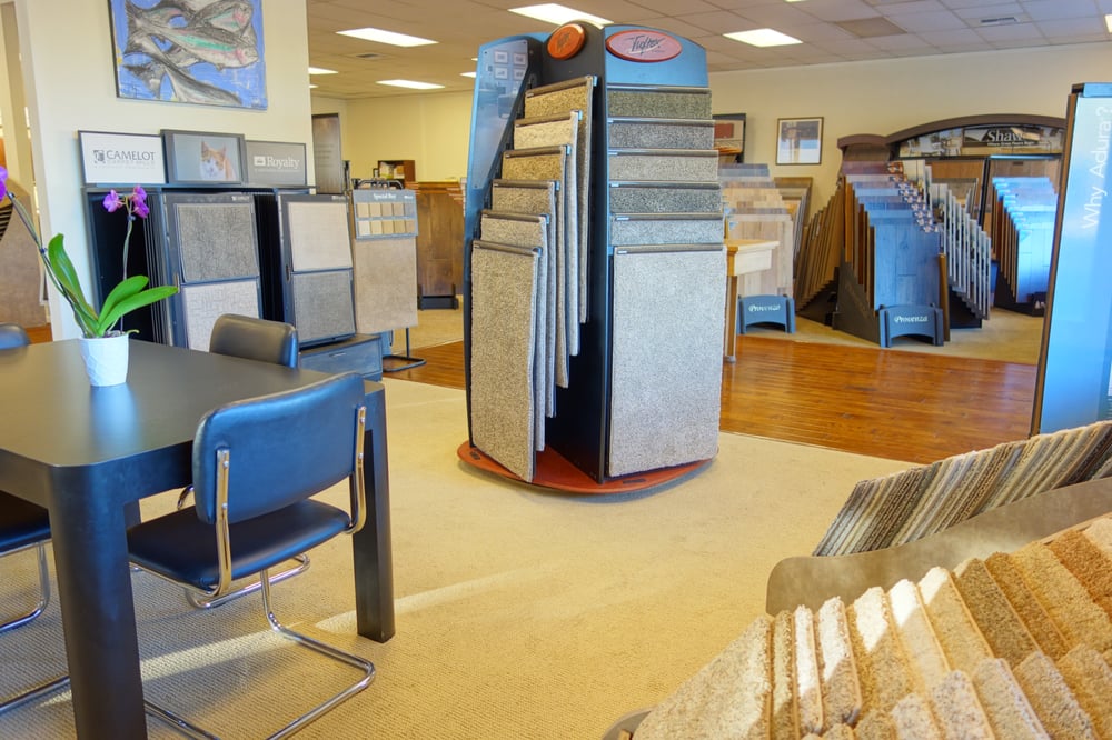 image of business Town & Country Interiors