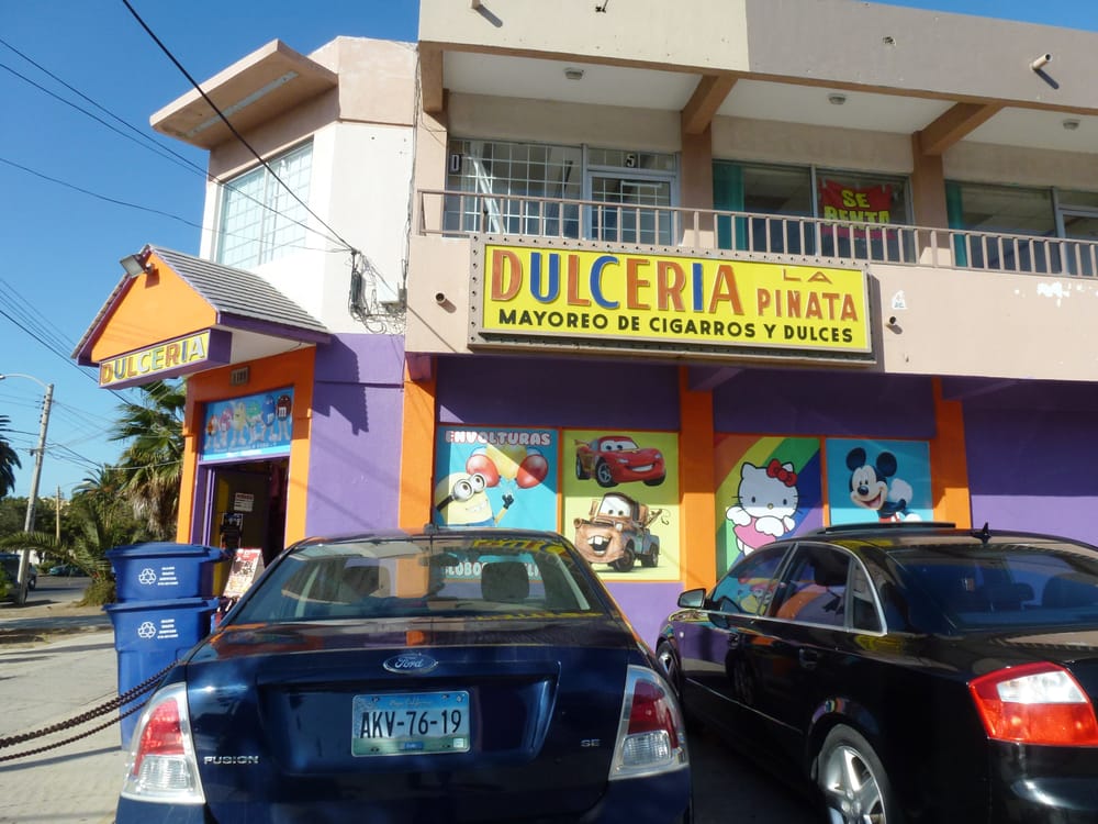 La Piñata Candy Stores Paseo Ensenada 1184, Playas, Tijuana, Baja