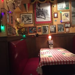 Buca Di Beppo Italian Restaurant Order Online 93 Photos 120 Photo Of Buca Di Beppo Italian Restaurant St Paul Mn United States