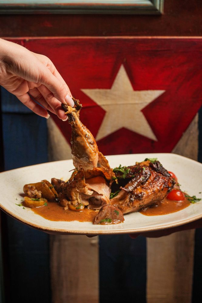 Esquina Cubana Latin Restaurant Miami Beach