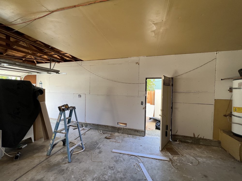 D T Drywall