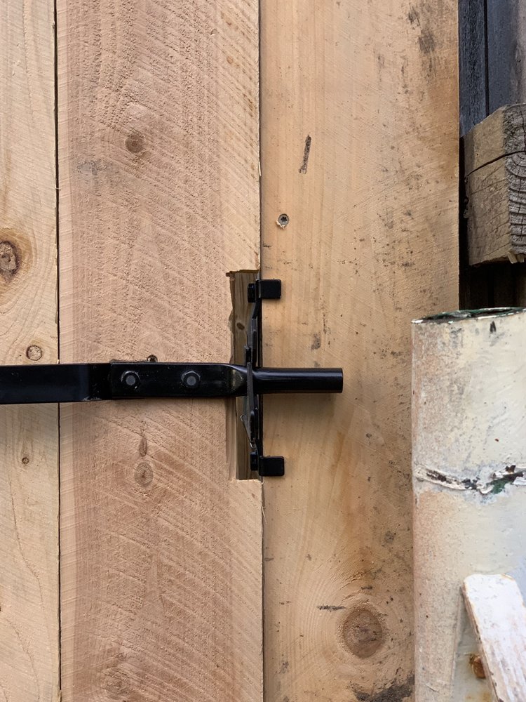image of business Borderline Fencing