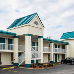 Quality Inn 16 Photos 13 Reviews Hotels 1130 Motel Drive Photo Of Quality Inn Chipley Fl United States