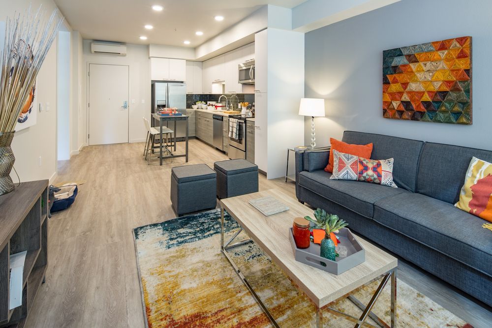 EVIVA Midtown