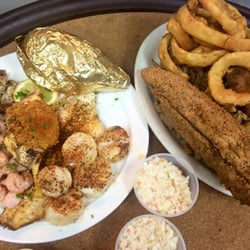 Captains Cove Closed Seafood 11032 E Independence Blvd Photo Of Captains Cove Matthews Nc United States Broiled And Fried Seafood