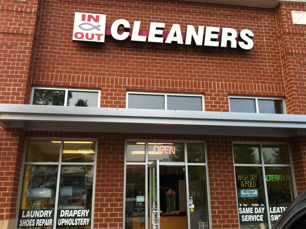 In & Out Cleaners Laundry Services 745 Chastain Rd NW, Kennesaw, GA