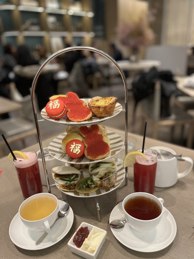 Holts Café - Yorkdale