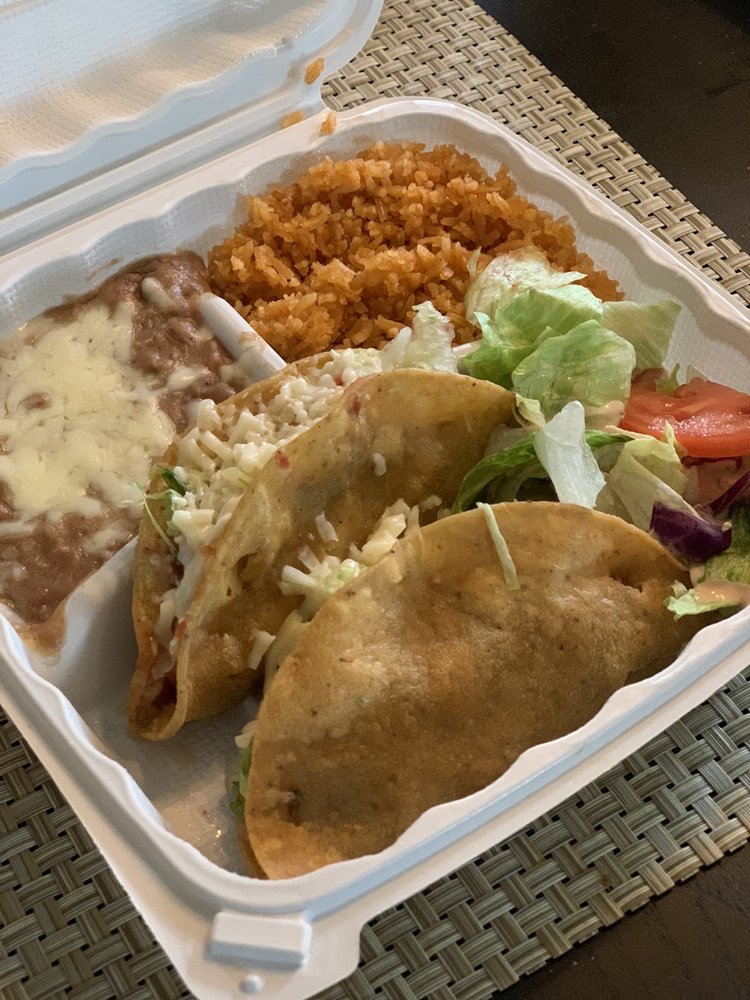 Los Compadres Mexican Restaurant