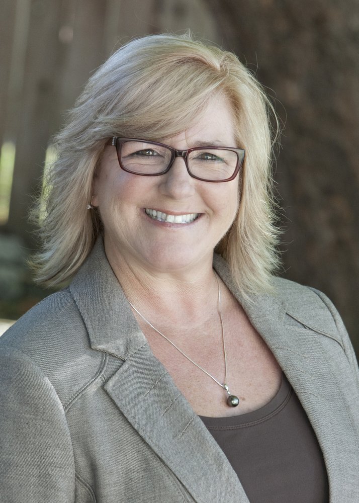 Teena Nelson - Real Estate Broker