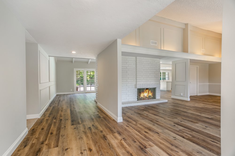 image of business Fullerton Flooring