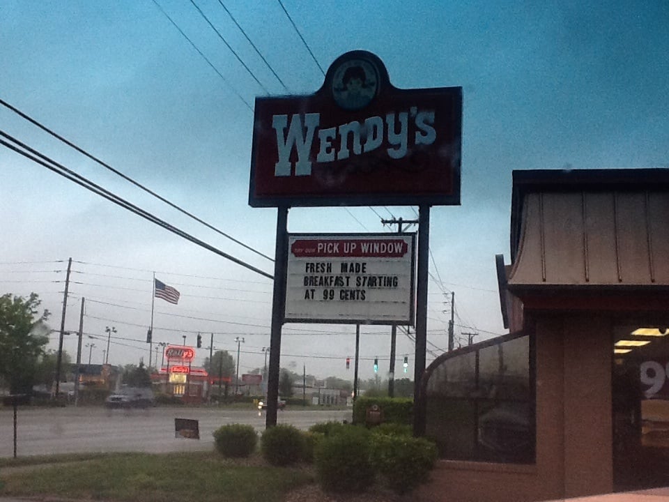 Wendy’s Fast Food 4312 Cane Run Rd, Louisville, KY Restaurant
