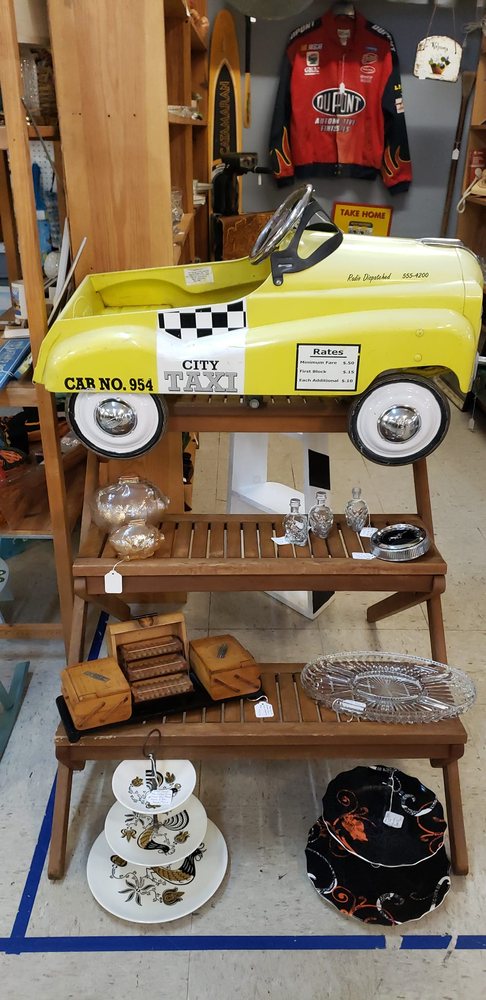 Hertfordshire Antiques & More