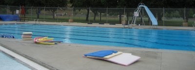Oliver Outdoor Pool