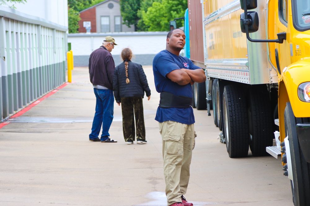 Moving Star Movers