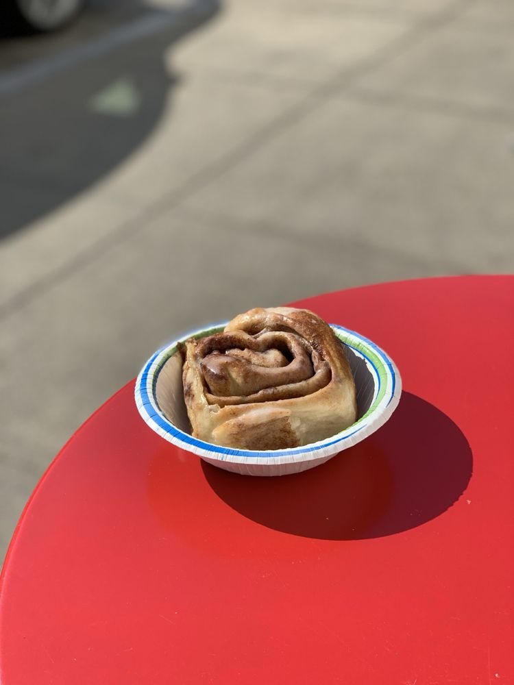 Lilly Mae's Cinnamon Rolls