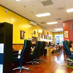 New York Nail 12 Photos 20 Reviews Salons 272 3rd St S Photo Of New York Nail Saint Petersburg Fl United States