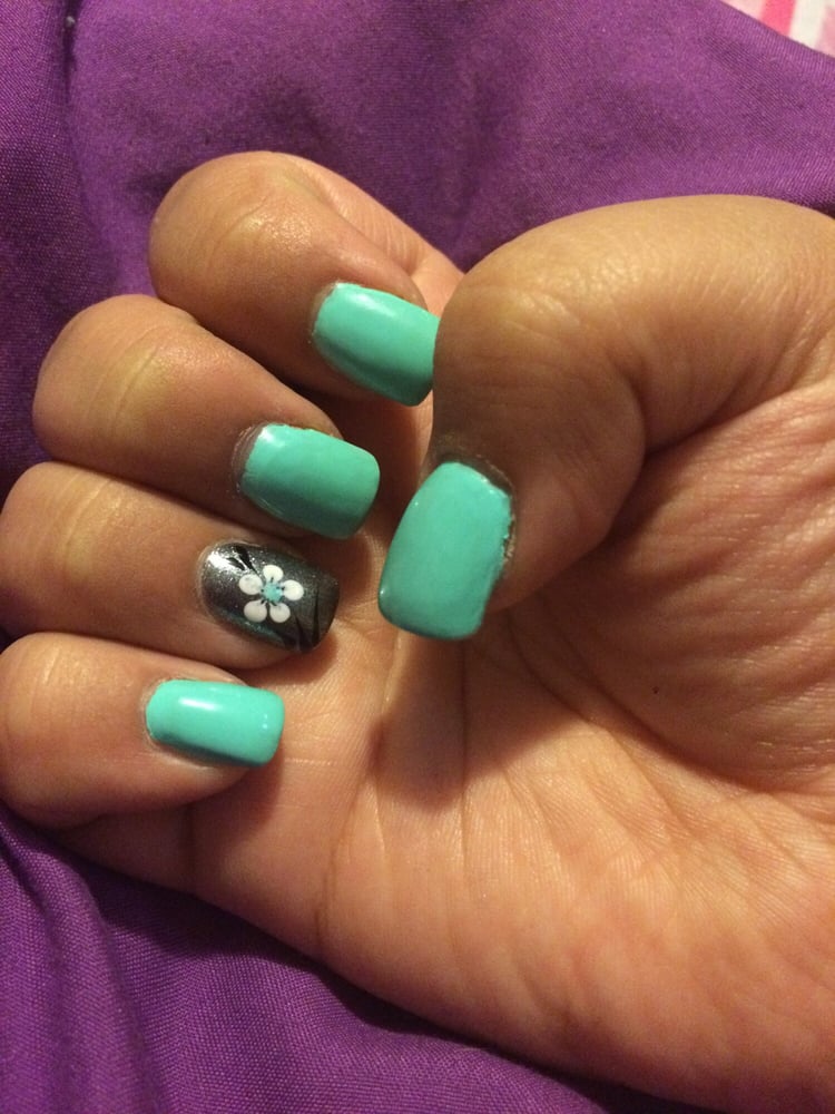 Solo Nails 66 Photos Nail Salons 555 John F Kennedy Rd, Dubuque, IA Phone Number Yelp