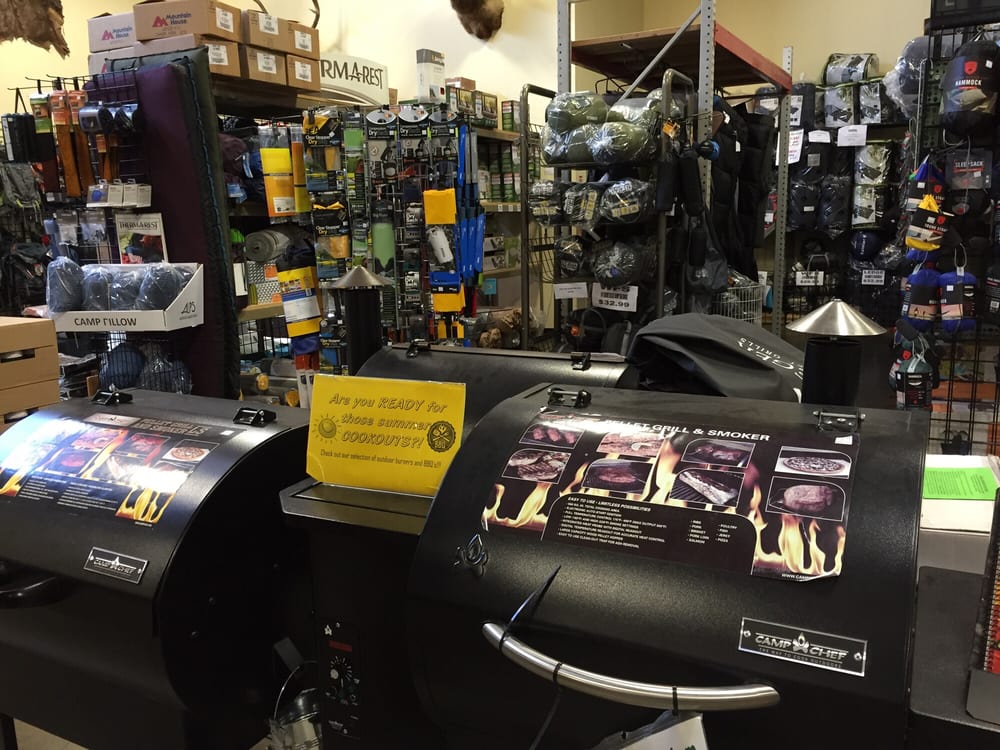 Outdoor Emporium 15 Photos & 82 Reviews Sporting Goods 1701 4th