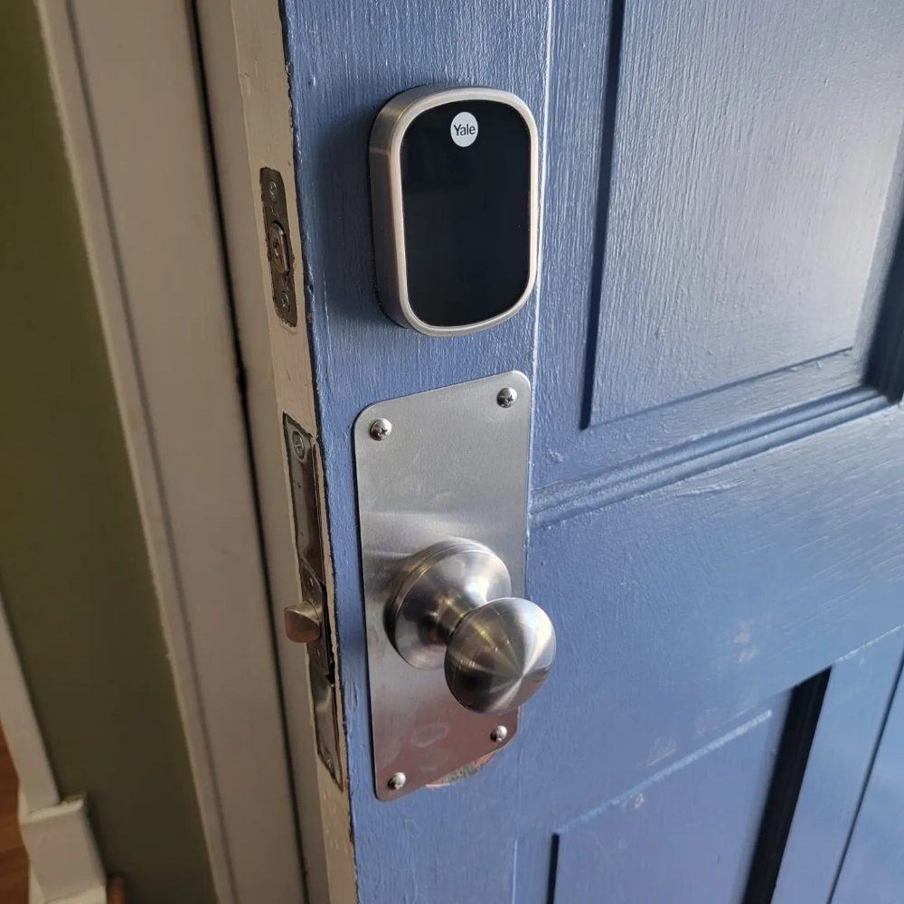 Edward C Mangione Locksmiths