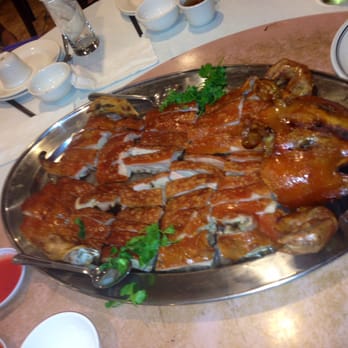 Lincoln Seafood Restaurant Closed 849 Photos 210 Reviews Dim Photo Of Lincoln Seafood Restaurant Monterey Park Ca United States Whole Pig