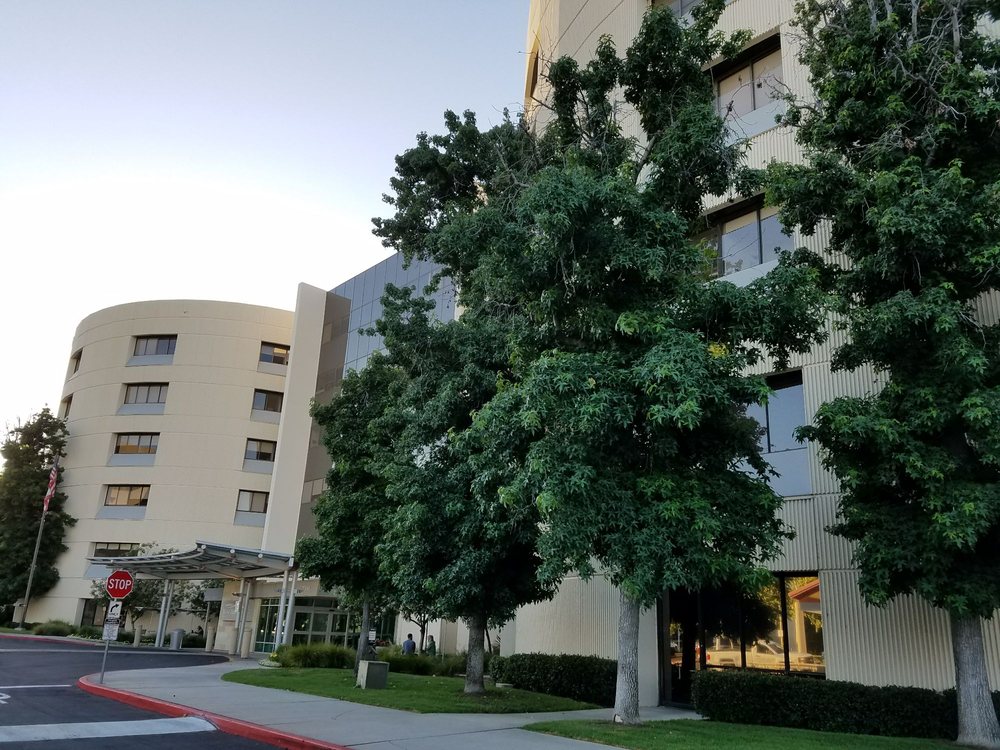 Grossman Burn Center Doctors 7300 Medical Center Dr, West Hills