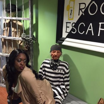 South Beach Room Escape 75 Photos 54 Reviews Photo Of South Beach Room Escape Miami Fl United States Twerking