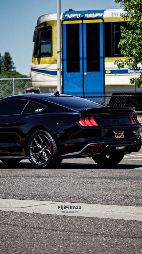 Emperor Auto Body & Performance