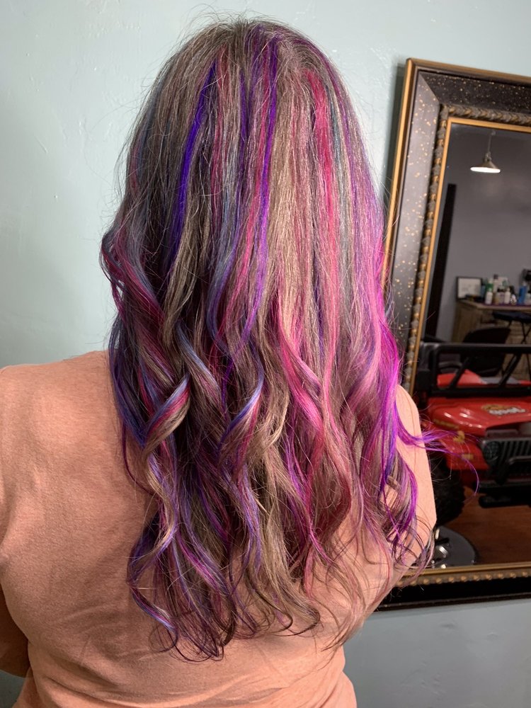 Habibi's salon