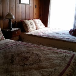River View Lodge 36 Photos 24 Reviews Hotels 2 Sirretta Photo Of River View Lodge Kernville Ca United States Two Queen Room
