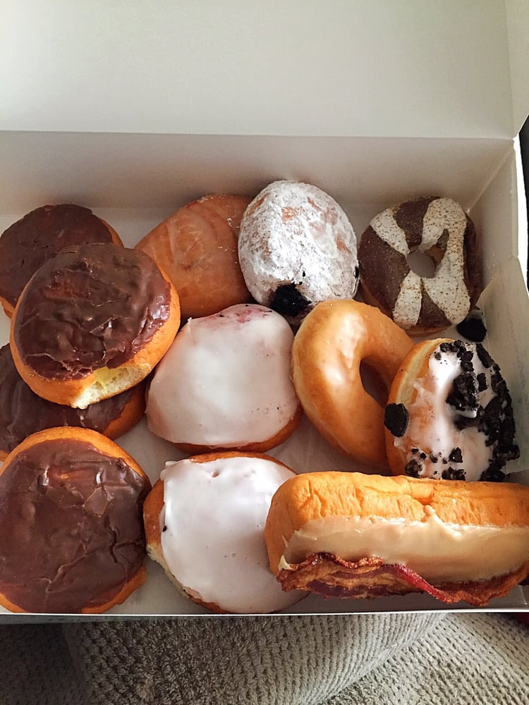 Paradise Donuts 21 Photos & 25 Reviews Breakfast & Brunch 2091 N