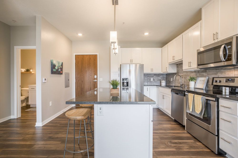 image of business Chicago Home Flooring
