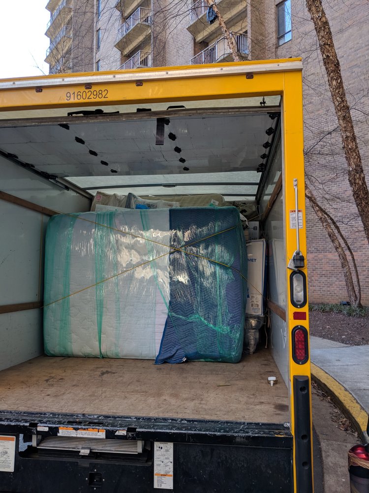 DMV Pro Movers