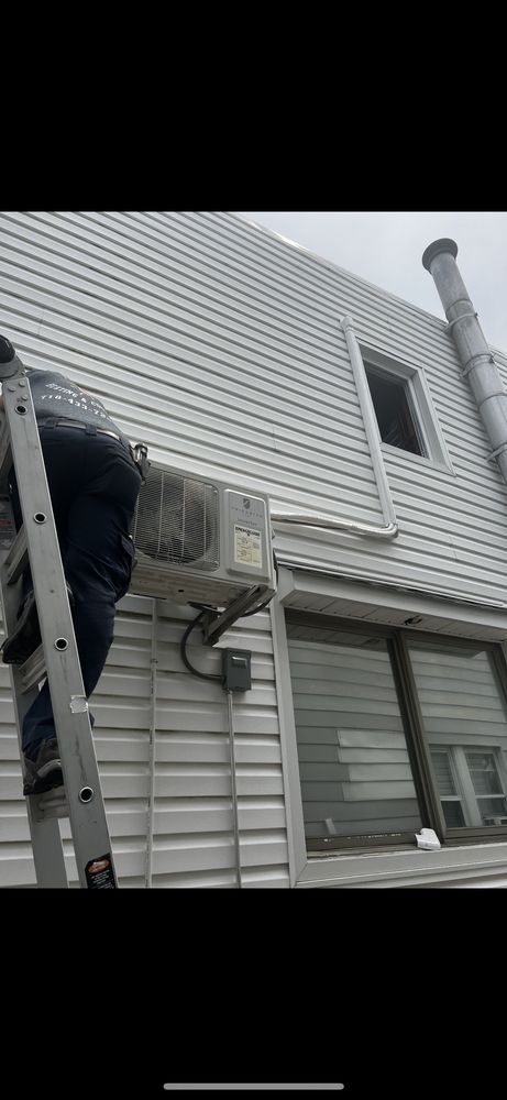 image of business Appliances NYC-Friedrich Air Conditioning Dealer