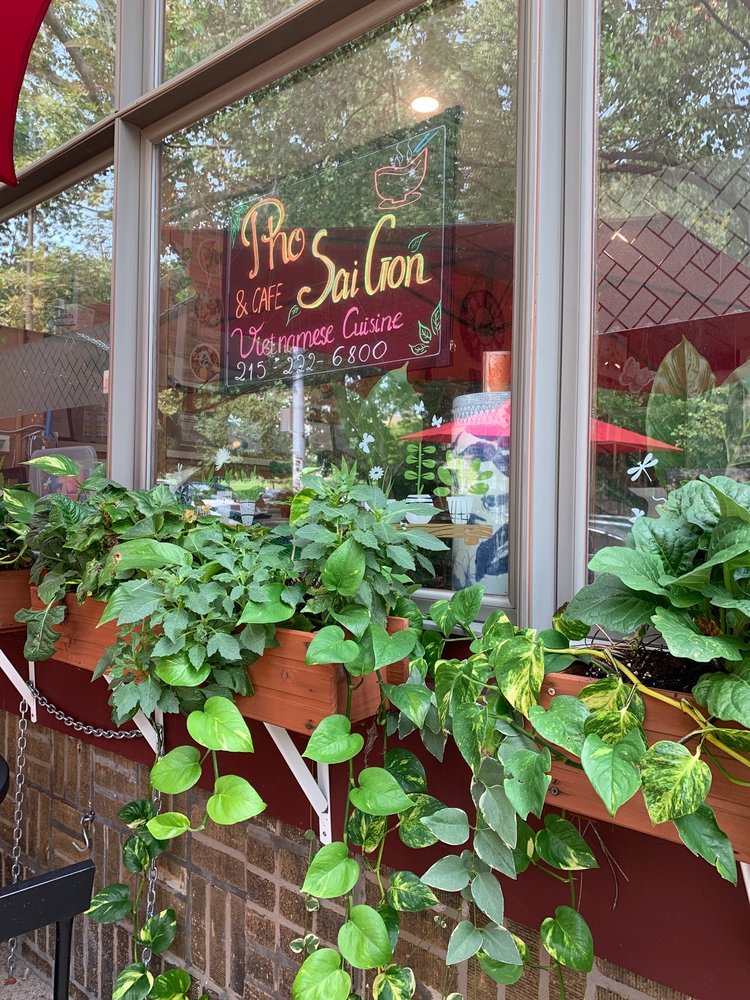 Pho & Cafe Saigon