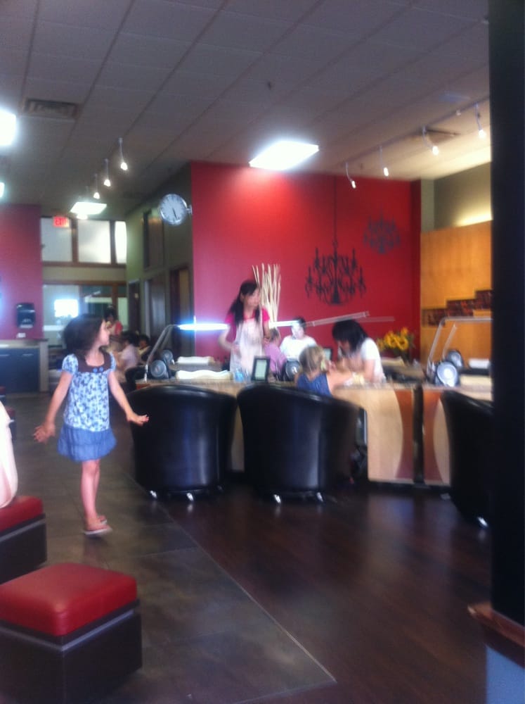 Nail Salon Oak Park
