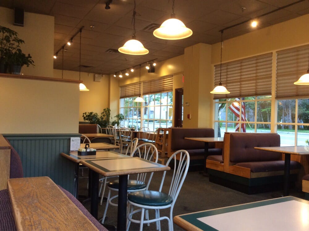 Green Peppers Restaurant 21 Reviews Pizza 10 Washington St Green Peppers Restaurant 21 Reviews Pizza 10 Washington St Middlebury Vt Phone Number Last Updated December 15 2018 Yelp