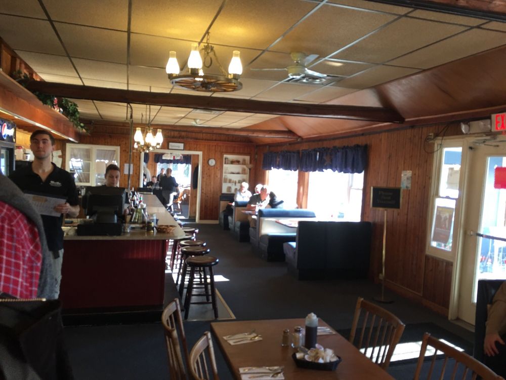 Hill Top Restaurant 10 Photos & 20 Reviews Diners 813 W Genesee