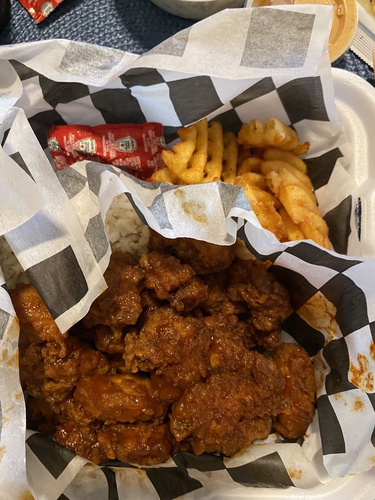 Hangry Joe's Nashville Hot Chicken & Wings