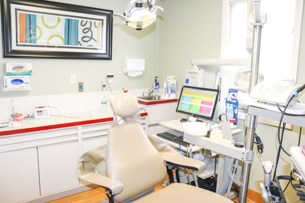 image of business The Smilist Dental Garwood