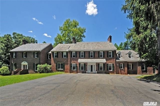 Full of Surprizes Estate and Tag Sales