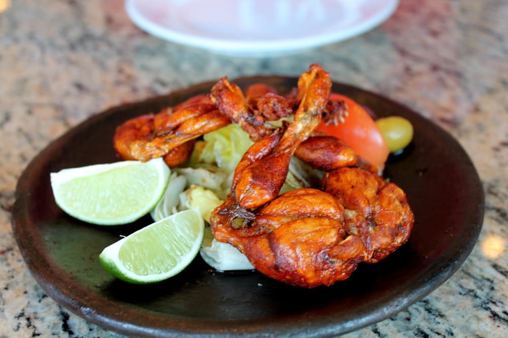 Fried Frog Legs 2 Frogs Look At Those Ripper Muscles Yelp Photo Of Muqueca Restaurant Cambridge Ma United States Fried Frog Legs