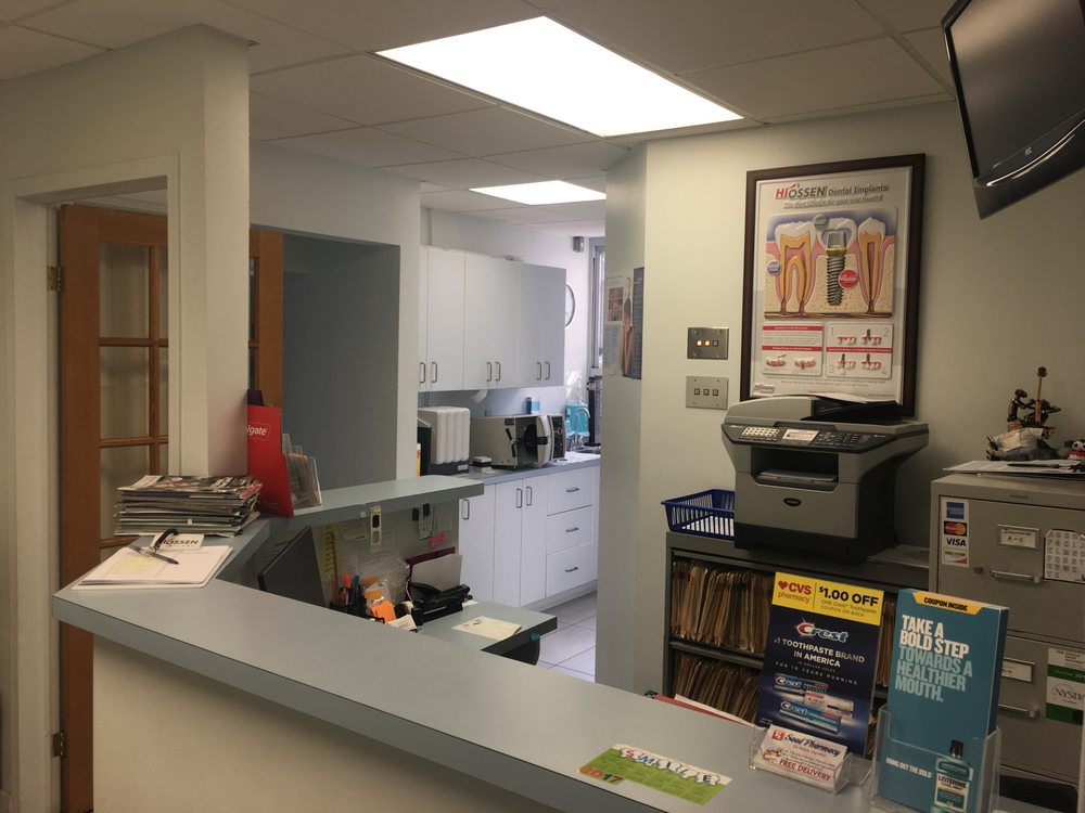 image of business Samir Yhea & Ivonne Minching, DDS