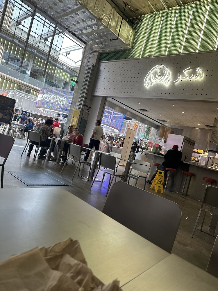 Yoyo’s Hot Dogs