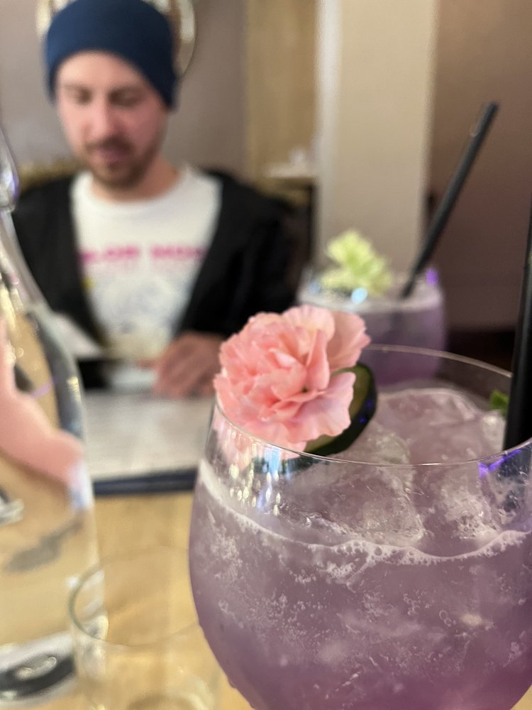 Tartine Brunch Club