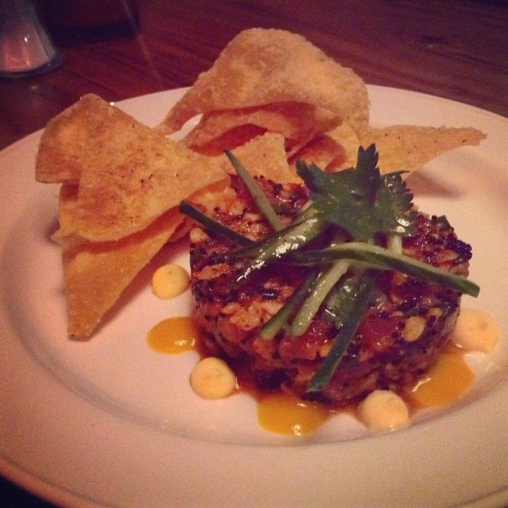 Houston Avenue Bar & Grill